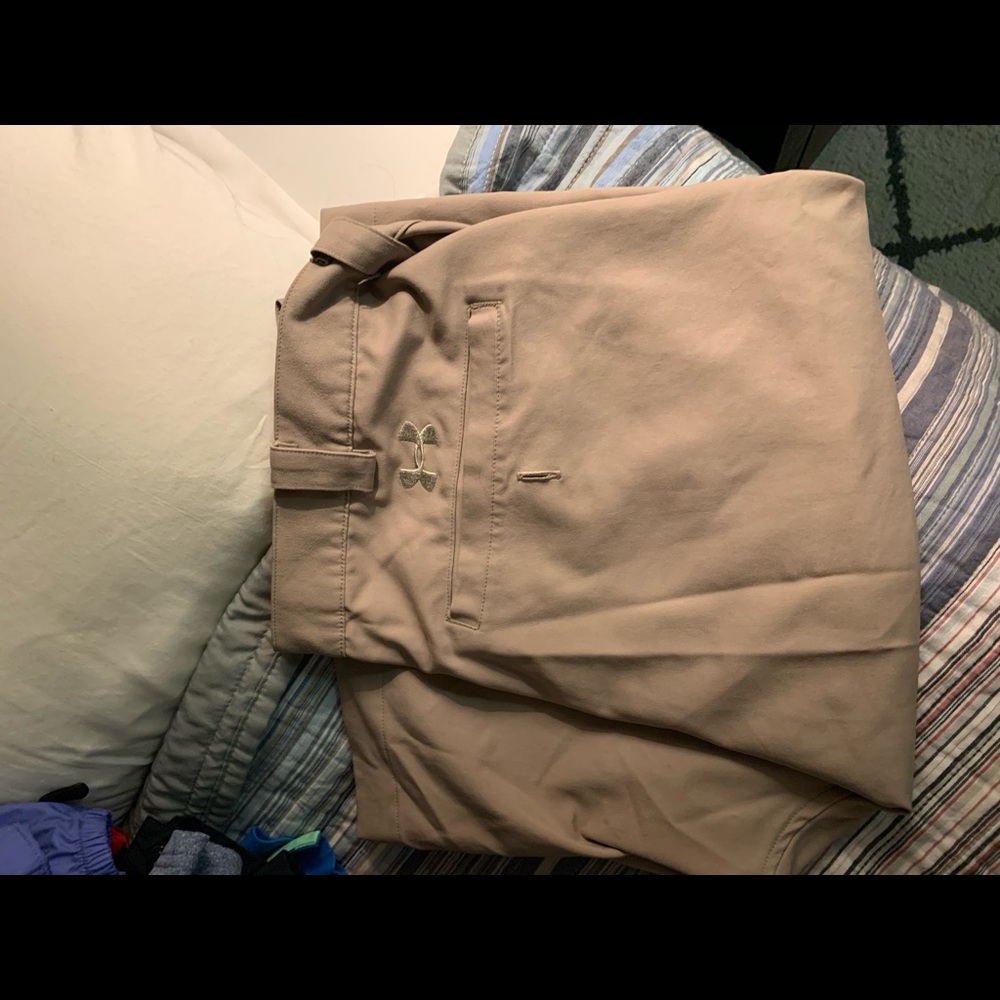 Khaki UA golf shorts